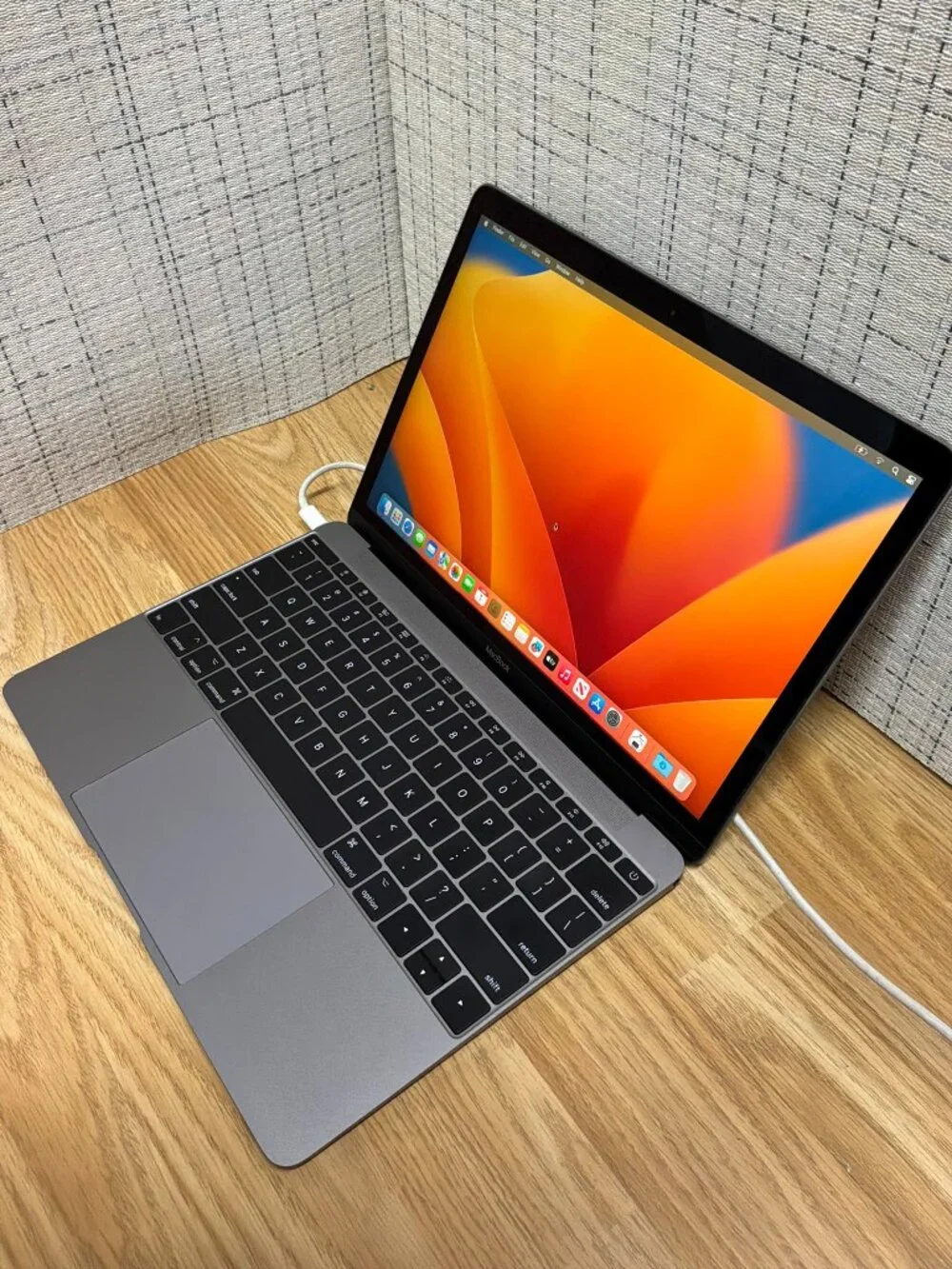 Apple MacBook 12